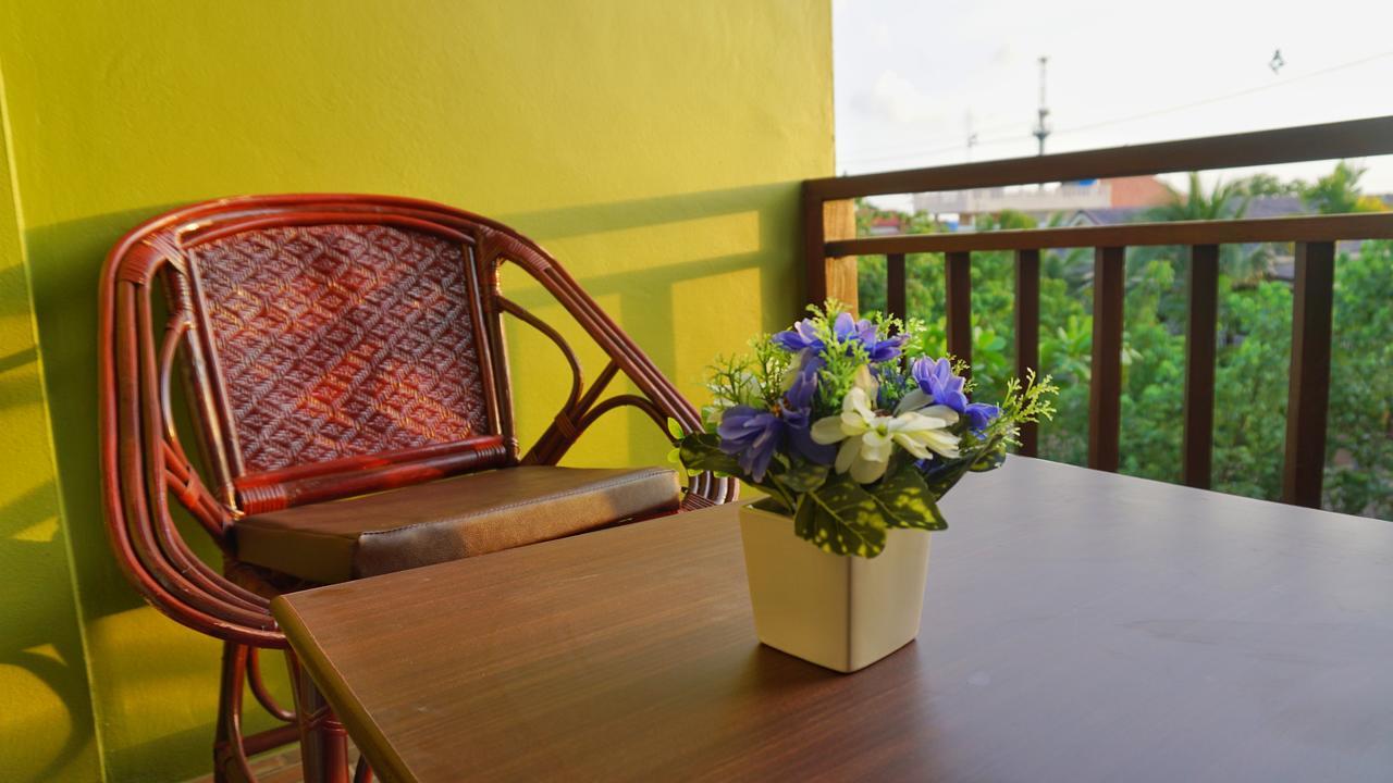 The Peace Tara House Hotell Ko Lanta Exteriör bild