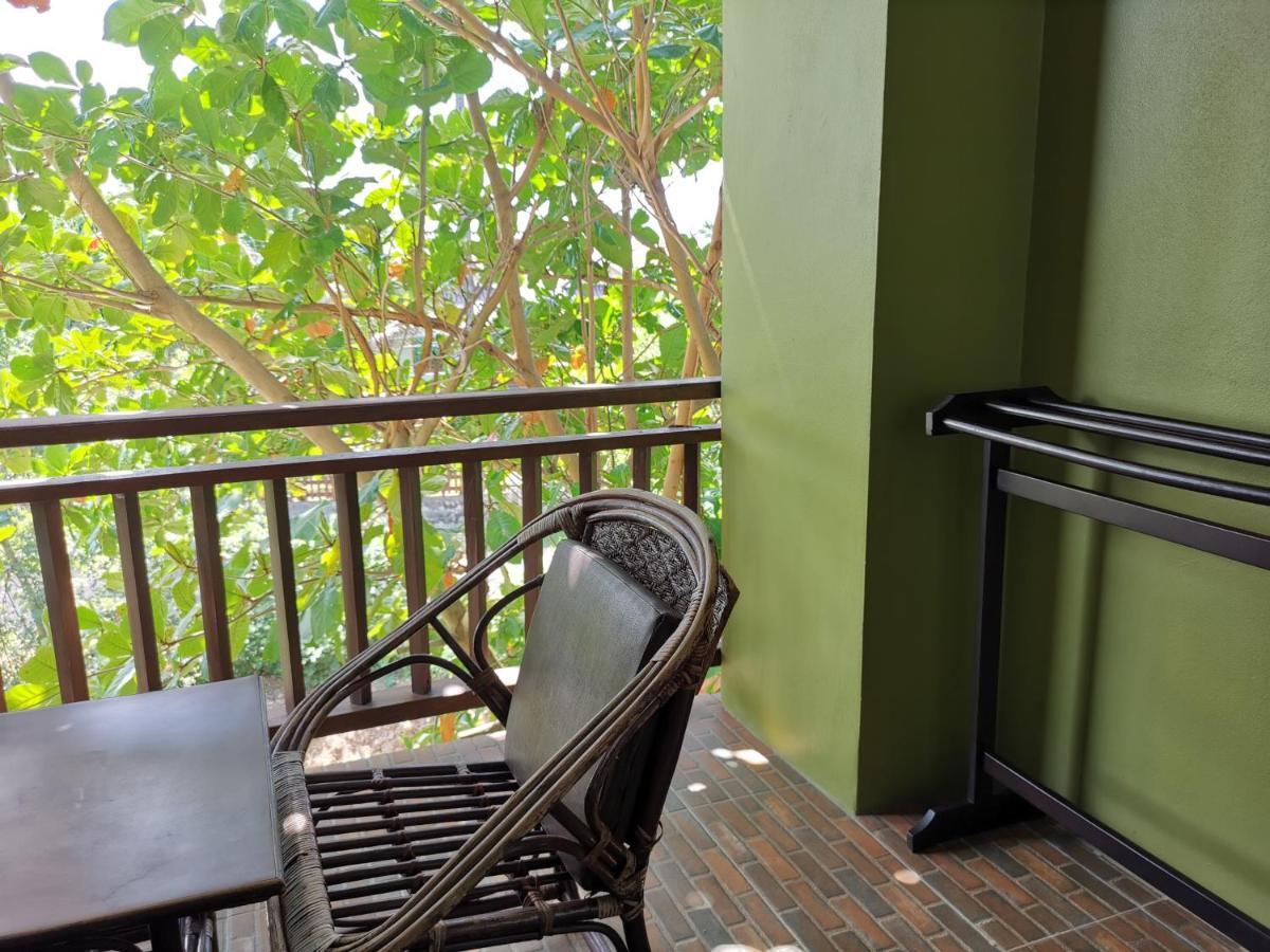 The Peace Tara House Hotell Ko Lanta Exteriör bild